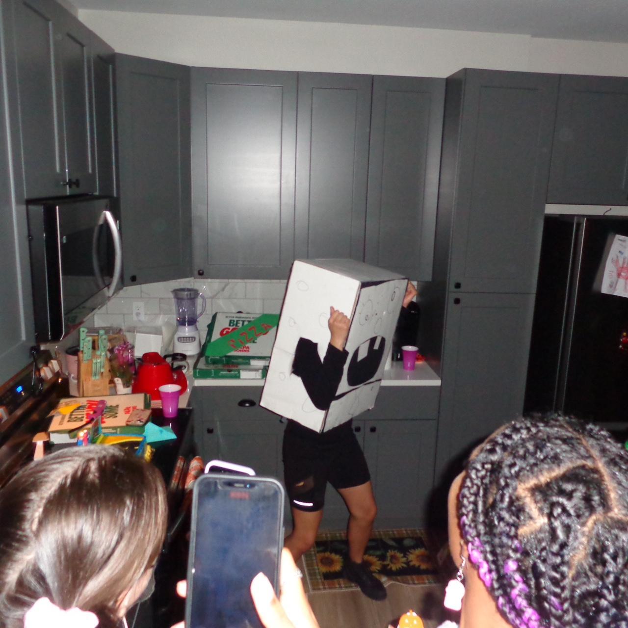 Pre-Owend Sony Cyber-Shot DSC-W690 with 16.1 Megapixels πΈ.