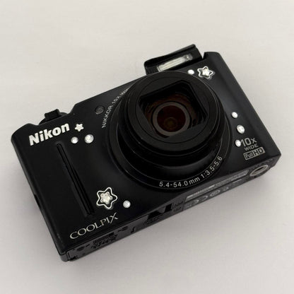Pre-Owend Nikon Coolpix S8100 Digital Camera Bundle ⋆ 🐈‍⬛ ˚ . ೀ
