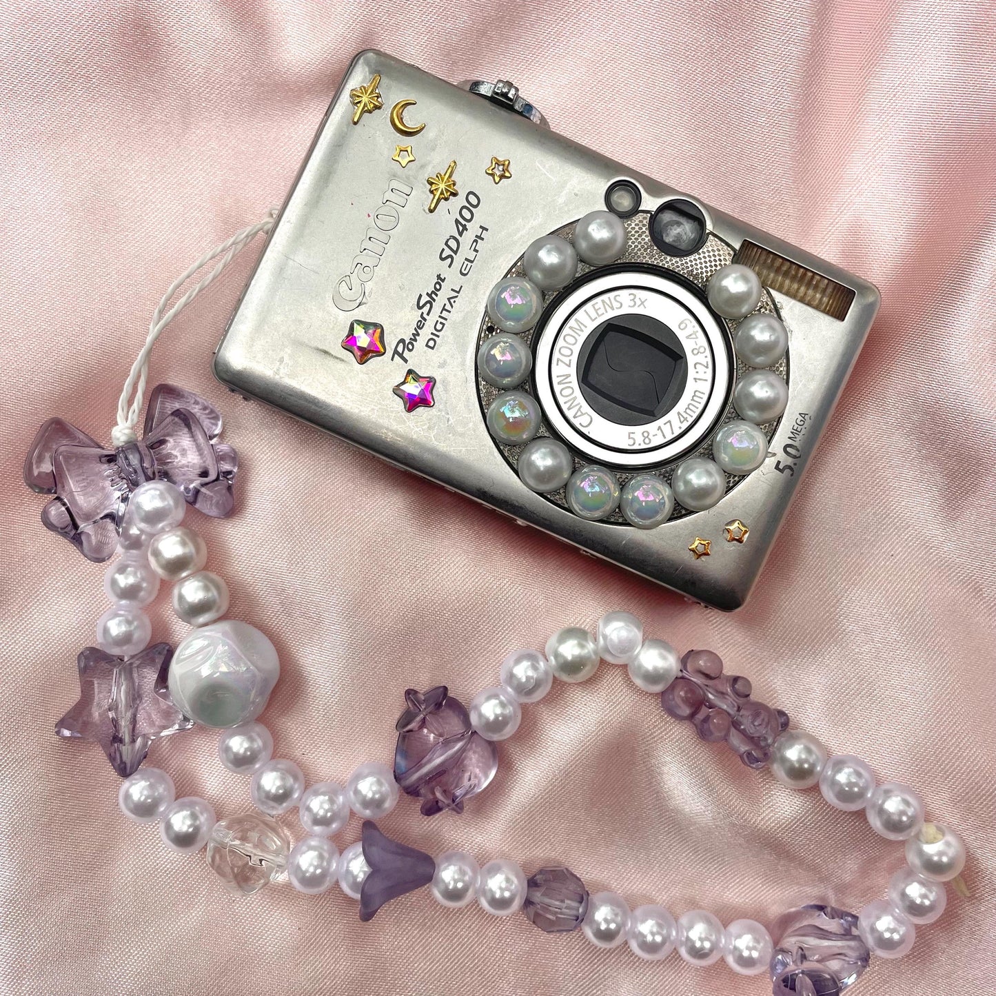 Canon PowerShot SD 400 Digital Elph y2k aesthetic decorated digicam with beaded strap PreOwned