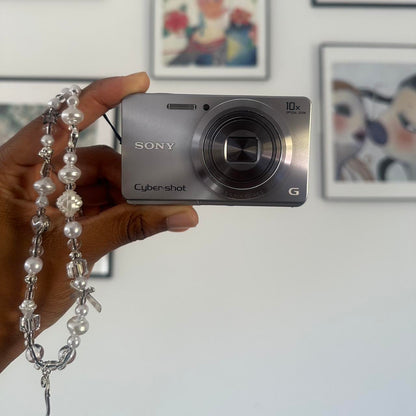 Pre-Owend Sony Cyber-Shot DSC-W690 with 16.1 Megapixels 📸.