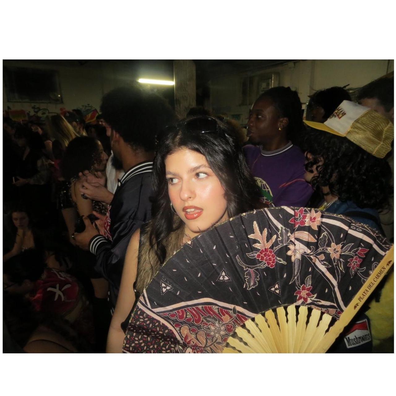 Pre-Owend Canon Powershot SX260 HS with 12.0 Megapixels📸.