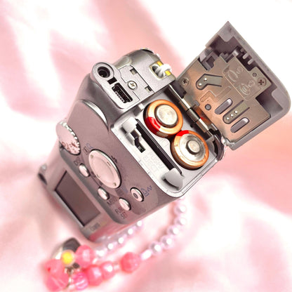 Canon Poweshot A410 Cute Y2k Aesthetic decorated digital camera, has flaw! READ DESCRIPTION PreOwned