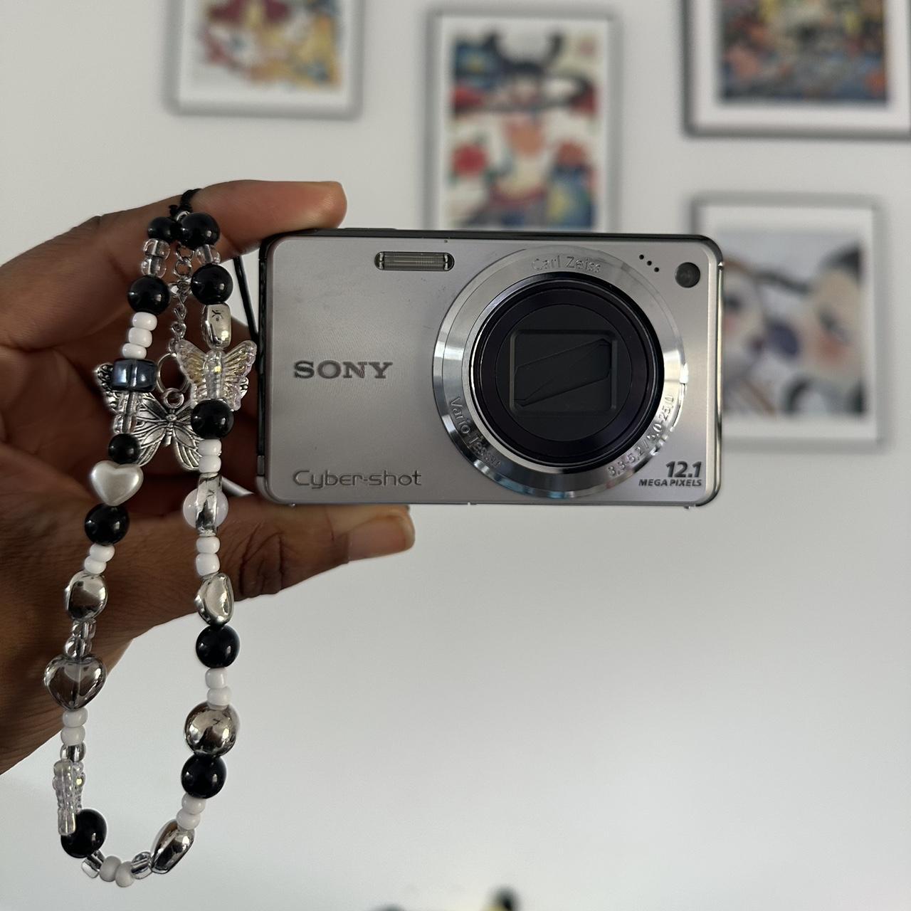 Pre-Owend Sony Cyber-Shot DSC-W290 with 12.1 Megapixels 📸.