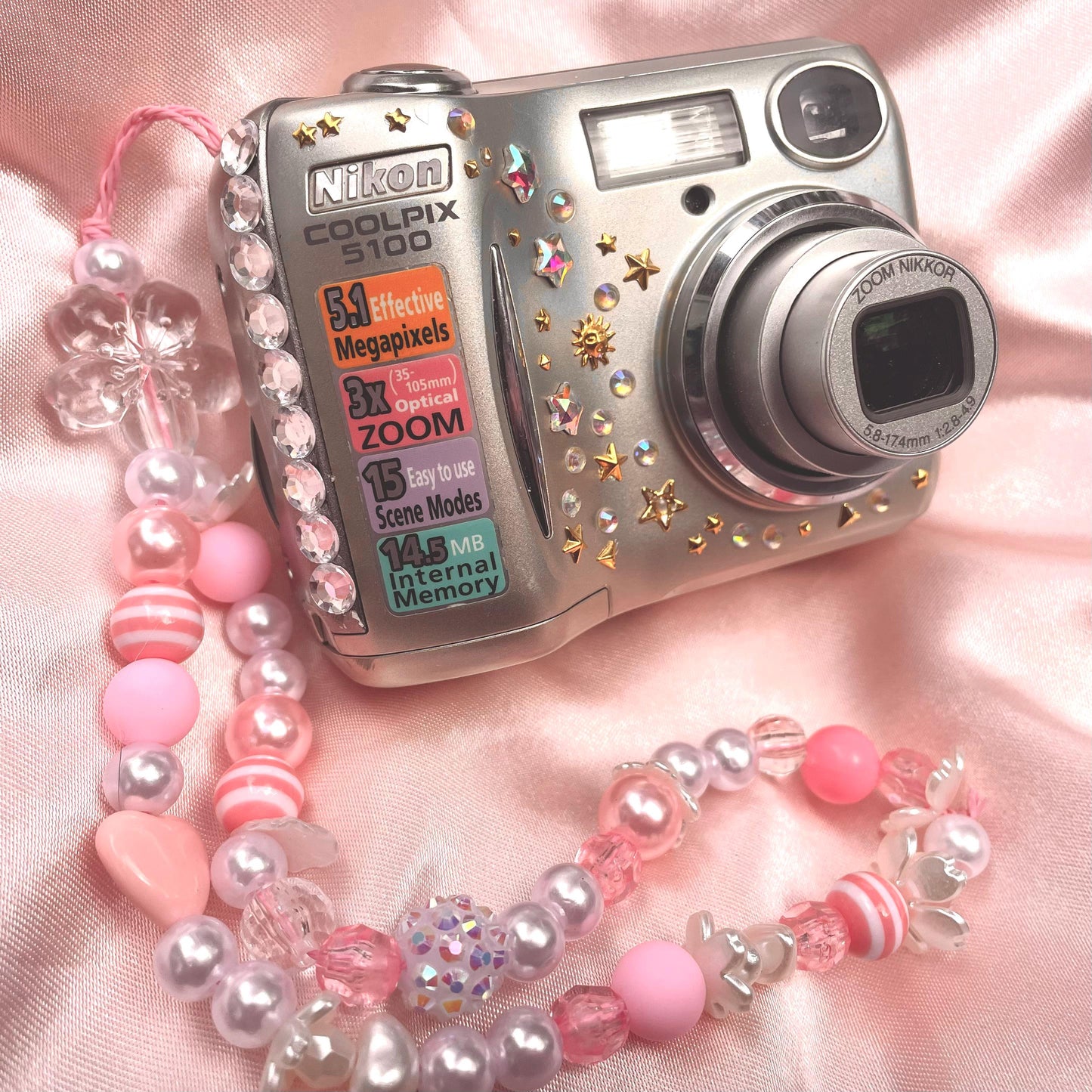 Nikon Coolpix E5100 BOXED SET cute y2k aesthetic digicam with beaded strap PreOwned