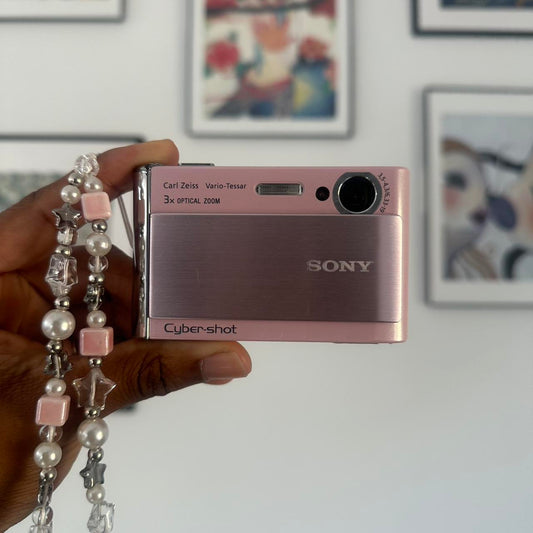 Pre-Owend Rare pink Sony Cyber-Shot DSC-T70