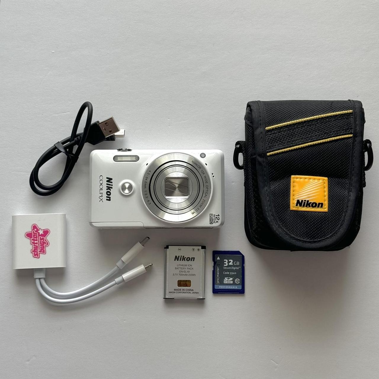 Pre-Owend Nikon Coolpix S6900 Digital Camera Bundle 🤍 ˚⊹ ⋆ 🐇 RARE Glossy White Digicam