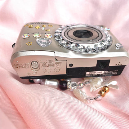 Nikon Coolpix L21 y2k aesthetic decorated digicam with beaded strap PreOwned