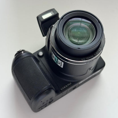 Pre-Owend Nikon Coolpix L810 Digital Camera