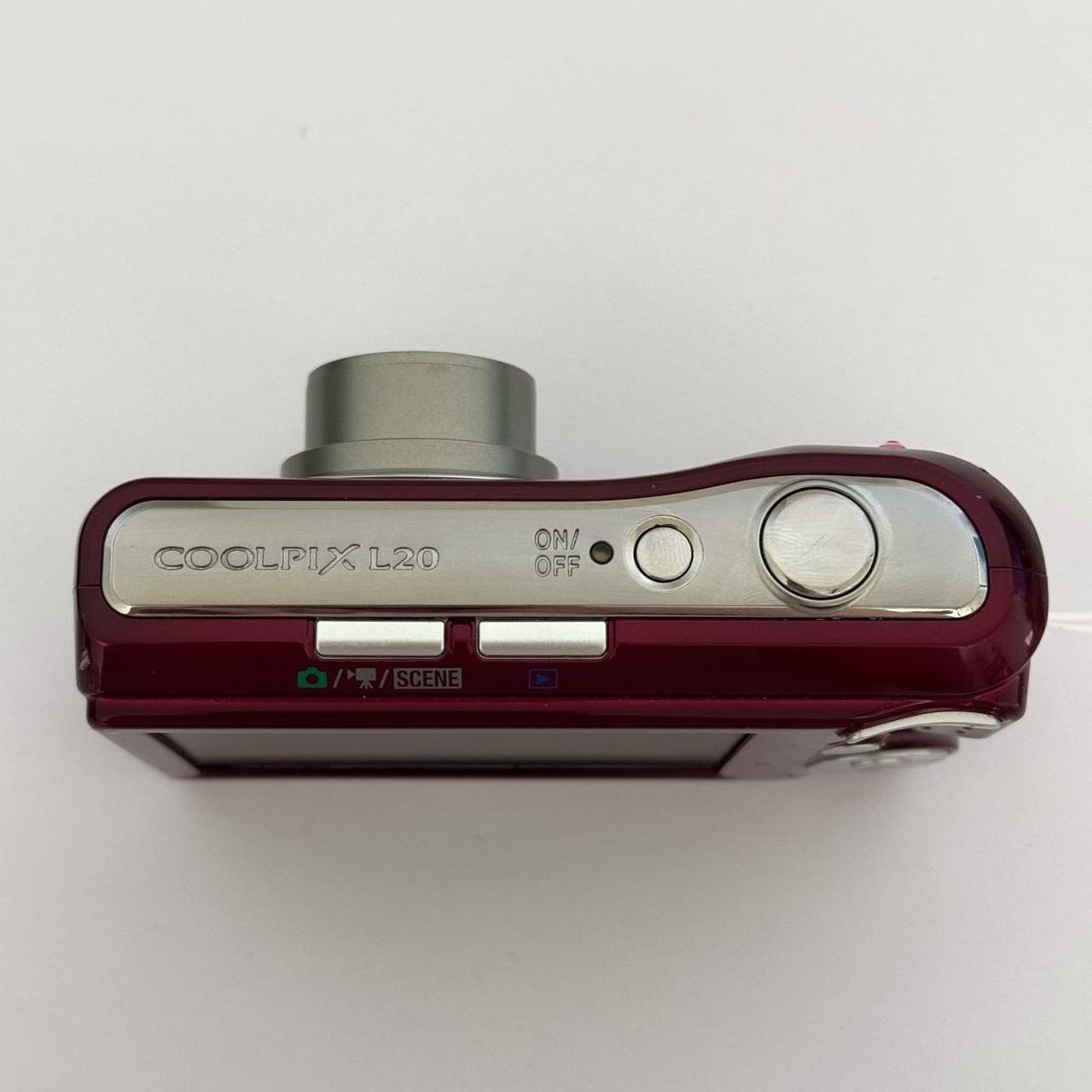 Pre-Owend Nikon Coolpix L20 Digital Camera ๋ .🍷⋆