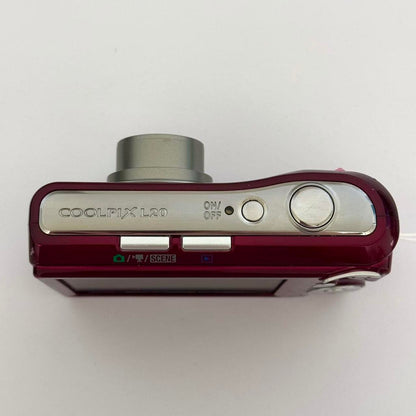 Pre-Owend Nikon Coolpix L20 Digital Camera ๋ .🍷⋆