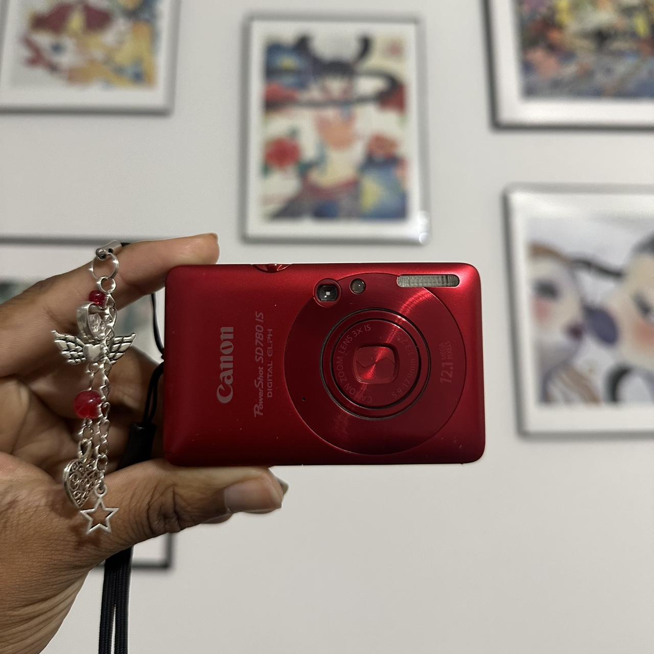 Pre-Owend Canon Powershot SD780 IS with 12.1 Megapixels 📸.