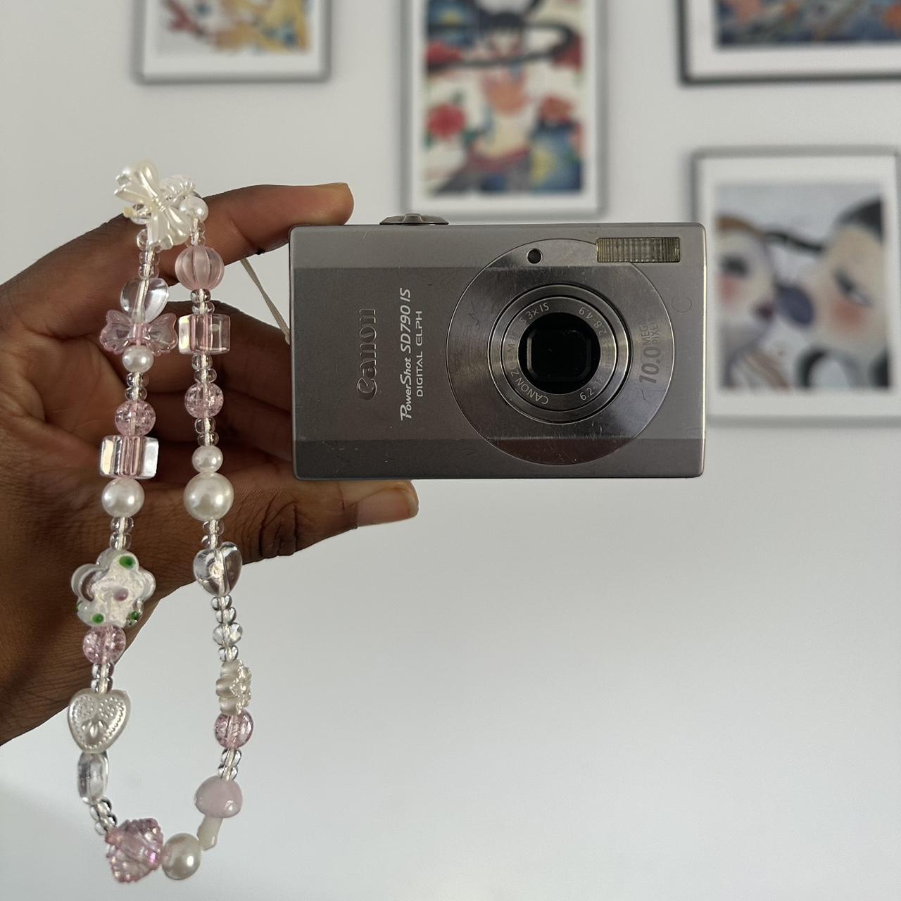 Pre-Owend Canon Powershot SD790 IS with 10.0 Megapixels 📸