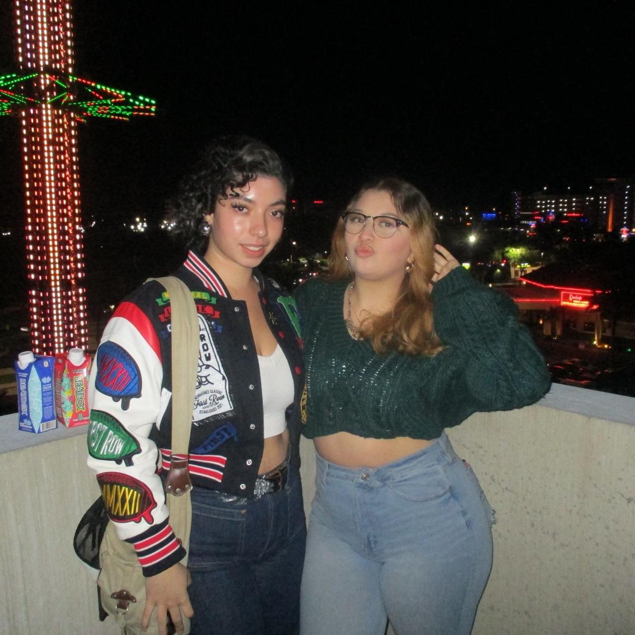 Pre-Owend Canon Powershot Elph 160 with 20.0 Megapixels 📸.