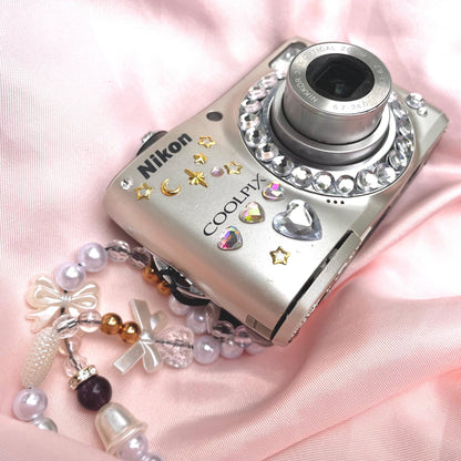 Nikon Coolpix L21 y2k aesthetic decorated digicam with beaded strap PreOwned